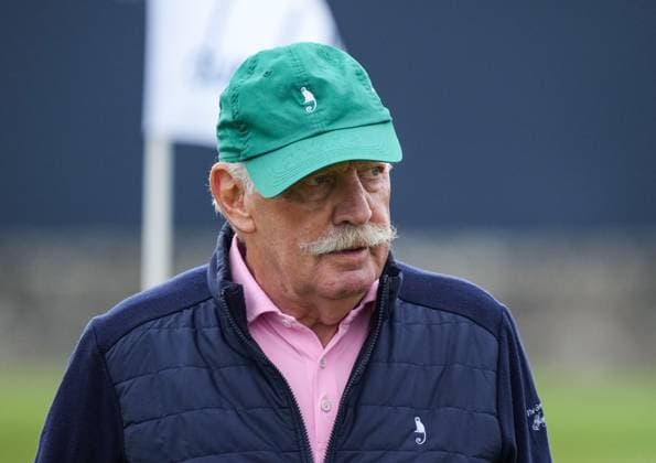 Dermot Desmond on the 1st hole. Alfred Dunhill Links Championship 2024, Day Four, Golf, Old Course, St Andrews, Scotland, UK - 06 Oct 2024  Copyright: xStuartxWallace Shutterstockx 14758266u