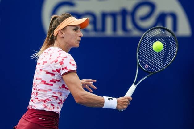 WUHAN, CHINA - OCTOBER 06: Lesia Tsurenko of Ukraine competes in the Women s Singles Qualifying second round match against Erika Andreeva of Russia on day two of 2024 Wuhan Open at Optics Valley International Tennis Center on October 6, 2024 in Wuhan, Hubei Province of China.  Copyright: xVCGx 111522167116