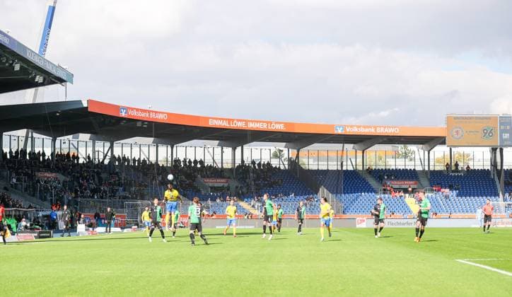 Braunschweig vs Hannover, 2 BL Braunschweig, 06 10 2024, FOOTBALL Eintracht Braunschweig vs Hannover 96, 2 BL, Season 2024 25 Guest block Hannover 96 Braunschweig