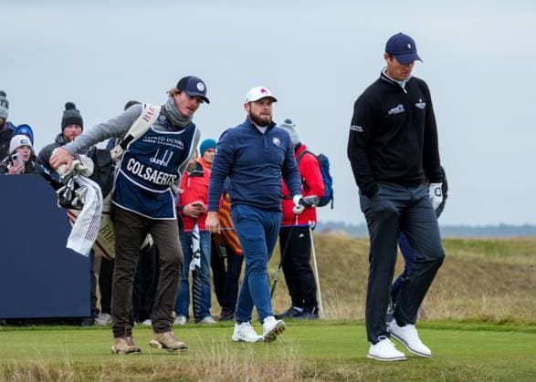 Tyrrell Hatton walks off the 16th tee behind Nicolas Colsaerts. Alfred Dunhill Links Championship 2024, Day Four, Golf, Old Course, St Andrews, Scotland, UK - 06 Oct 2024  Copyright: xStuartxWallace Shutterstockx 14758266bh
