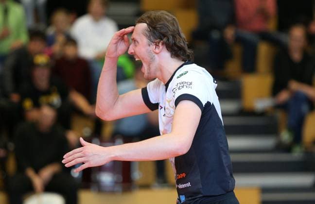 BAU 06 10 2024 Ludwigsburg Volleyball Barock Volleys MTV Ludwigsburg vs Ceratonia Volleys Eltmann, Ben Simon Bonin LB cheers and clenches his fist