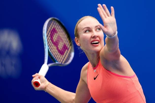WUHAN, CHINA - OCTOBER 07: Anastasia Potapova of Russia competes in the Women s Singles Round of 64 match against Katie Volynets of United States on day three of 2024 Wuhan Open at Optics Valley International Tennis Center on October 7, 2024 in Wuhan, Hubei Province of China.  Copyright: xVCGx 111522341345
