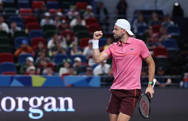 (241007) -- SHANGHAI, Oct. 7, 2024 -- Grigor Dimitrov of Bulgaria celebrates after winning the men s singles round of 64 match against Zizou Bergs of Belgium at the ATP, Tennis Herren World Tour Shanghai Masters tennis tournament in Shanghai, east China, Oct. 7, 2024. ) (SP)CHINA-SHANGHAI-TENNIS-ATP TOUR-SHANGHAI MASTERS(CN) BaixXuefei 