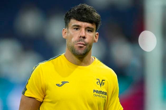 Football,, SD Eibar sign Juan Bernat, Archive pictures