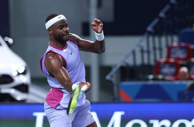 (241007) -- SHANGHAI, Oct. 7, 2024 -- Frances Tiafoe of the United States hits a return during the men s singles round of 64 match against Zhou Yi of China at the ATP, Tennis Herren World Tour Shanghai Masters tennis tournament in Shanghai, east China, Oct. 7, 2024. ) (SP)CHINA-SHANGHAI-TENNIS-ATP TOUR-SHANGHAI MASTERS(CN) BaixXuefei 