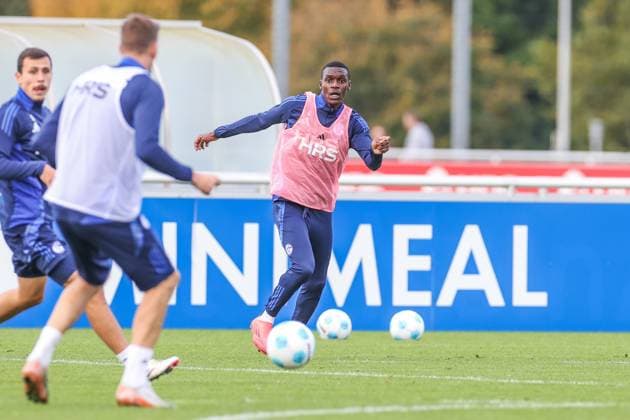 07 10 2024, Football, Season 2024 2025, 2 Bundesliga, Training FC Schalke 04, Steve Noode FC Schalke 04 Gelsenkirchen NRW Germany xRHR FOTOx Copyright: RHR-FOTOx RHR-FOTO