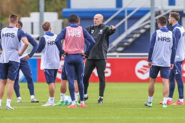 07 10 2024, Football, Season 2024 2025, 2 Bundesliga, Training FC Schalke 04, Co Coach Robert Molenaar FC Schalke 04 Gelsenkirchen NRW Germany xRHR FOTOx Copyright: RHR-FOTOx RHR-FOTO