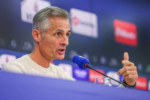 07 10 2024, Football, Season 2024 2025, 2 Bundesliga, Introduction of head coach Kees van Wonderen FC Schalke 04 , Head coach Kees van Wonderen FC Schalke 04 Gelsenkirchen NRW Germany xRHR FOTOx Copyright: RHR-FOTOx RHR-FOTO