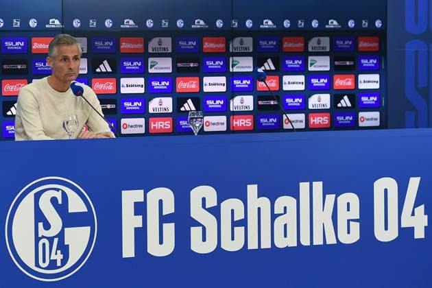 Presentation of Kees van Wonderen at FC Schalke 04 on 07 10 2024 in the Veltins Arena in Gelsenkirchen Kees van Wonderen Coach Head Coach Schalke xRx