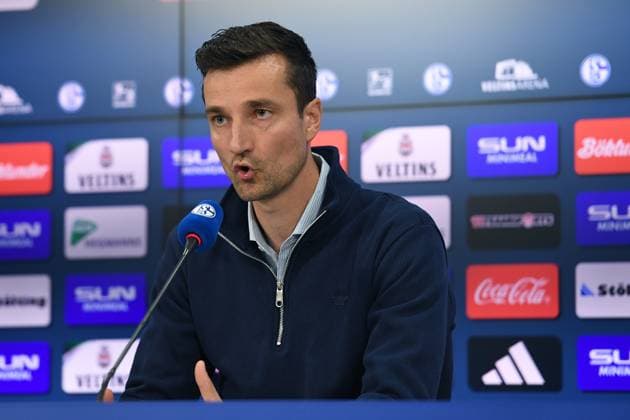 Presentation of Kees van Wonderen at FC Schalke 04 on 07 10 2024 in the Veltins Arena in Gelsenkirchen Matthias Tillmann Chief Executive Officer Schalke xRx