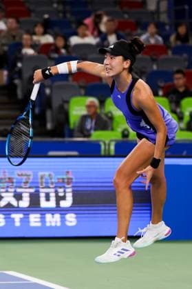 WUHAN, CHINA - OCTOBER 07: Wang Xinyu of China competes in the Women s Singles Round of 64 match against Caroline Dolehide of United States on day three of 2024 Wuhan Open at Optics Valley International Tennis Center on October 7, 2024 in Wuhan, Hubei Province of China.  Copyright: xVCGx 111522403908