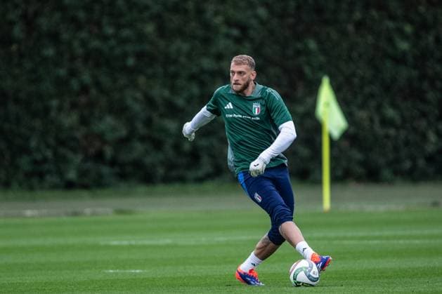 Italy Training Session Michele di Gregorio of Juventus attends the Italy training camp session in Coverciano, Florence, on October 7, 2024 Coverciano, Florence Italy  Copyright: xGiacomoxCosuax originalFilename:cosua-notitle231008_npX1w.jpg