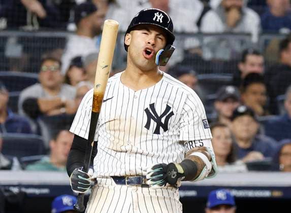 New York Yankees Gleyber Torres reacts after being called out on strikes in the seventh inning against the Kansas City Royals in game two of the MLB, Baseball Herren, USA ALDS at Yankee Stadium in New York City on Monday, October 7, 2024.  NYP20241007839 JOHNxANGELILLO