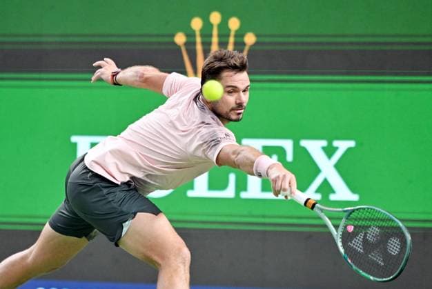 SHANGHAI, CHINA - OCTOBER 07: Stanislas Wawrinka of Switzerland hits a return in the Men s Singles Round of 64 match against Flavio Cobolli of Italy on Day 8 of 2024 Shanghai Rolex Masters at Qi Zhong Tennis Centre on October 7, 2024 in Shanghai, China.  Copyright: xZhangxHaohaox 111522432412