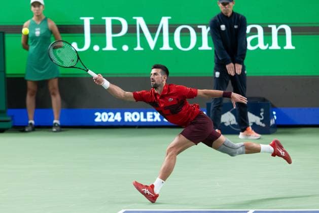 SHANGHAI, CHINA - OCTOBER 08: Novak Djokovic of Serbia competes in the Men s Singles Round of 32 match against Flavio Cobolli of Italy on Day 9 of 2024 Shanghai Rolex Masters at Qi Zhong Tennis Centre on October 8, 2024 in Shanghai, China.  Copyright: xVCGx 111522613176