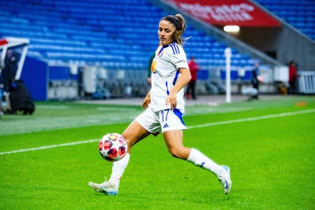 Daniëlle Van de Donk (OL) FOOTBALL : Olympique Lyonnais vs Galatasaray - UEFA Women?s Champions League - Journée 1 - 08 10 2024 BaptisteAutissier Panoramic 