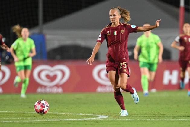 Frederikke Thogersen of A.S. Roma Women during the Women Champion League Rome vs Wolfsburg 08 October 2024 at the Tre Fontane Stadium in Rome  Copyright: xMassimilianoxCervera IPAxSportx x xx IPA_50438419 IPA_Agency_IPA50438419
