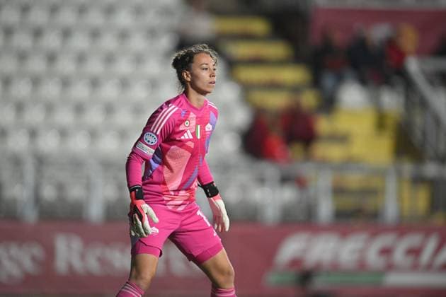 Camelia Ceasar of A.S. Roma Women during the Women Champion League Rome vs Wolfsburg 08 October 2024 at the Tre Fontane Stadium in Rome  Copyright: xMassimilianoxCervera IPAxSportx x xx IPA_50438431 IPA_Agency_IPA50438431