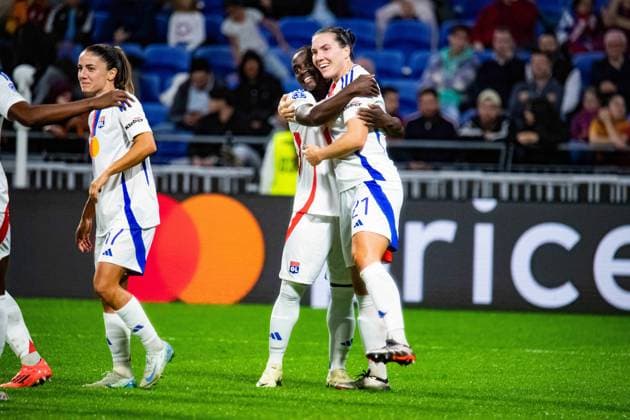 Joie des joueuses de l’OL aprés le but de Vanessa Gilles (OL) FOOTBALL : Olympique Lyonnais vs Galatasaray - UEFA Women?s Champions League - Journée 1 - 08 10 2024 BaptisteAutissier Panoramic 