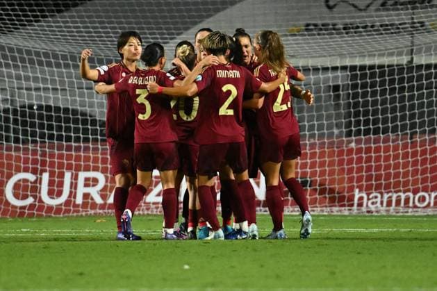 Manuela Giugliano of A.S. Roma Femminile celebrates after scoring the gol of 1-0 during Group A - Day 1 - UEFA Women s Champions League 2023 24 between A.S. Roma and VfL Wolfsburg at the Tre Fontane Stadium on October 8, 2024 in Rome, Italy.  Copyright: xDomenicoxCippitelli IPAxSportx x xx IPA_50439251 IPA_Agency_IPA50439251