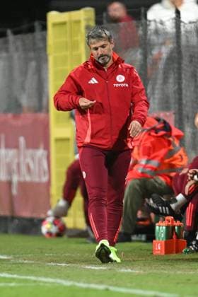 Alessandro Spugna of A.S. Roma Women during the Women Champion League Rome vs Wolfsburg 08 October 2024 at the Tre Fontane Stadium in Rome  Copyright: xMassimilianoxCervera IPAxSportx x xx IPA_50440081 IPA_Agency_IPA50440081