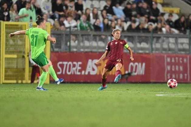 Marina Hegering of VfL Wolfsburg Women and Manuela Giugliano of A.S. Roma Women & xA;during the Women Champion League Rome vs Wolfsburg 08 October 2024 at the Tre Fontane Stadium in Rome  Copyright: xMassimilianoxCervera IPAxSportx x xx IPA_50440086 IPA_Agency_IPA50440086