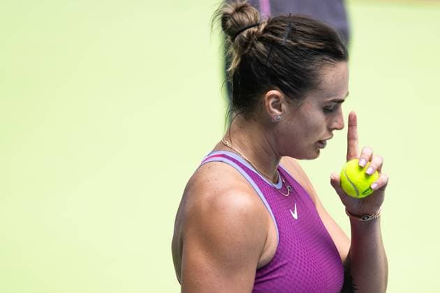 (241009) -- WUHAN, Oct. 9, 2024 -- Aryna Sabalenka reacts during the women s singles round of 32 match between Aryna Sabalenka of Belarus and Katerina Siniakova of the Czech Republic at the 2024 Wuhan Open tennis tournament in Wuhan, capital of central China s Hubei Province, Oct. 9, 2024. ) (SP)CHINA-WUHAN-TENNIS-WUHAN OPEN-WOMEN S SINGLES(CN) XiaoxYijiu 