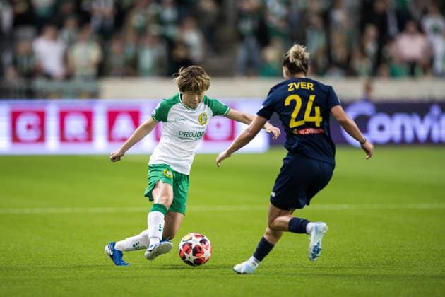 241009 Asato Miyagawa of Hammarby during the UEFA Women s Champions League football match between Hammarby and St Pölten on October 9, 2024 in Stockholm Photo Kenta Jönsson BILDBYRAN COP 210 KJ0195 fotboll, football, soccer, fotball,champions league,hammarby,st  Copyright: KENTAxJÖNSSON BB241009KJ045