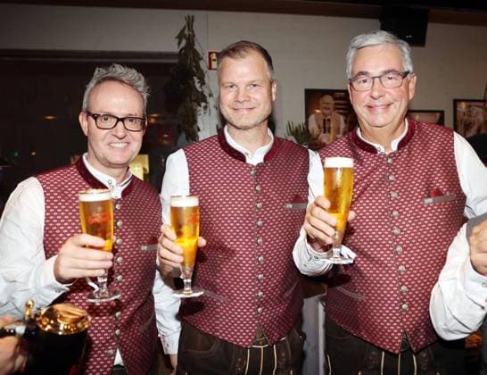 09 10 24 VfB Stuttgart Wasen Cannstatter Volksfest Germany, Stuttgart, 09 10 2024, Football, Bundesliga, VfB Stuttgart, Wasen Cannstatter Volksfest f l Alexander Wehrle, Fabian Wohlgemuth, Dietmar Allgaier