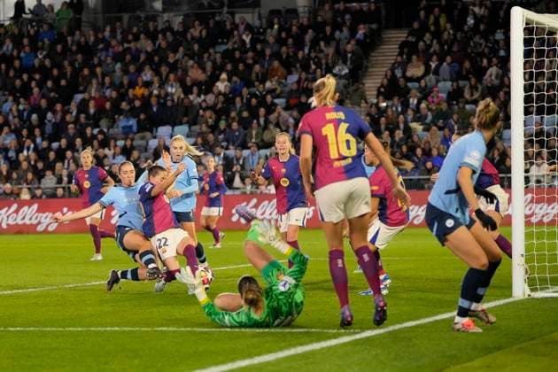 9th October 2024; Joie Stadium, Manchester, England; UEFA Womens Champions League Football, Manchester City versus Barcelona; Naomi Layzell of Manchester City scores her goal to make it 1-0 in minute 36  ActionPlus12701956 StevenxFlynn