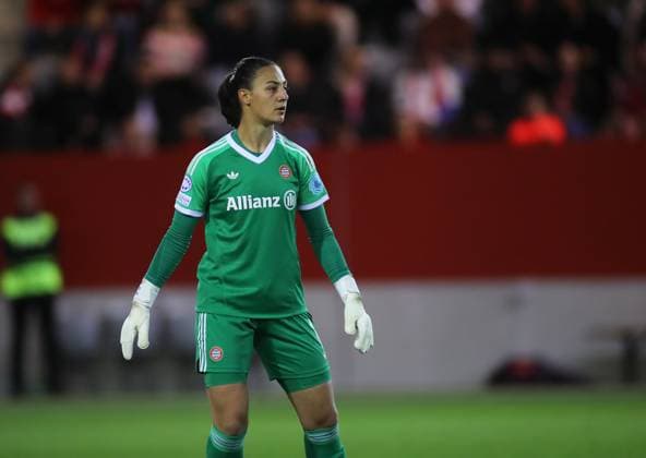 Munich, Germany, 09 October 2024 Soccer, Women, Champions League, 1 Matchday, Season 2024 2025, FC Bayern Munich FC Arsenal, Campus Maria Luisa Grohs FC Bayern Munich Head, Upper Body, Standing