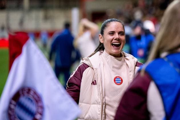 Sarah Zadrazil FC Bayern Muenchen, 25 celebrates victory, GER, FC Bayern Muenchen vs Arsenal WFC, Football UEFA Women™s Champions League, Group C, Matchday 1, 2024 2025 season, 09 10 2024 GER, FC Bayern Muenchen vs Arsenal WFC, Football UEFA Women™s Champions League, Matchday 1, 2024 2025 season, 09 10 2024 Muenchen Copyright: xEibner-Pressefoto Memmlerx EP_MMR