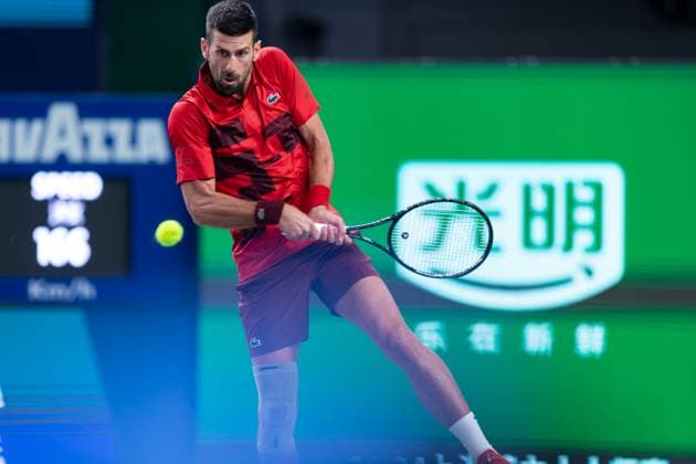 SHANGHAI, CHINA - OCTOBER 09: Novak Djokovic of Serbia competes in the Men s Singles Round of 16 match against Roman Safiullin of Russia on Day 10 of 2024 Shanghai Rolex Masters at Qi Zhong Tennis Centre on October 9, 2024 in Shanghai, China.  Copyright: xVCGx 111522783936