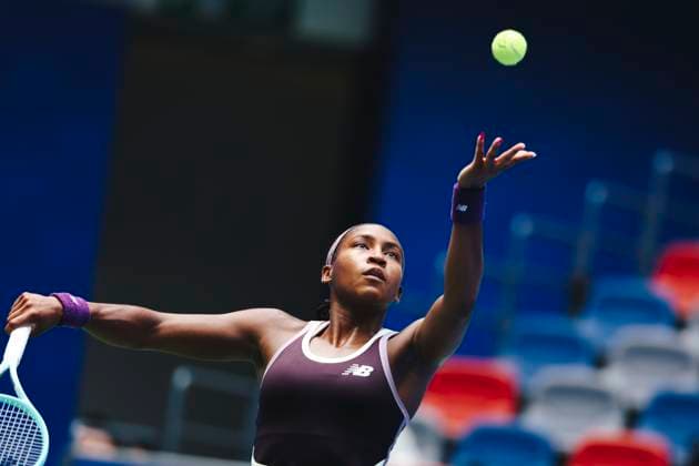 Tennis, WTA-Turnier in Wuhan WUHAN, CHINA - OCTOBER 10: Coco Gauff of United States competes in the Women s Singles Round of 16 match against Marta Kostyuk of Ukraine on day six of 2024 Wuhan Open at Optics Valley International Tennis Center on October 10, 2024 in Wuhan, Hubei Province of China.  Copyright: xVCGx 111522944096