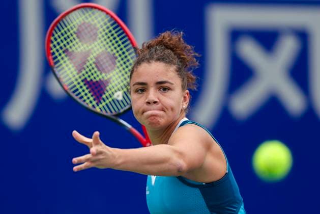 WUHAN, CHINA - OCTOBER 10: Jasmine Paolini of Italy competes in the Women s Singles Round of 16 match against Erika Andreeva of Russia on day five of 2024 Wuhan Open at Optics Valley International Tennis Center on October 10, 2024 in Wuhan, Hubei Province of China.  Copyright: xVCGx 111522981495