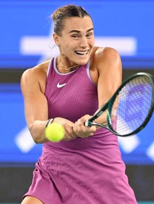 (241010) -- WUHAN, Oct. 10, 2024 -- Aryna Sabalenka hits a return during the women s singles round of 16 match between Aryna Sabalenka of Belarus and Yulia Putintseva of Kazakhstan at the 2024 Wuhan Open tennis tournament in Wuhan, capital of central China s Hubei Province, Oct. 10, 2024. ) (SP)CHINA-WUHAN-TENNIS-WUHAN OPEN-WOMEN S SINGLES (CN) ChengxMin 