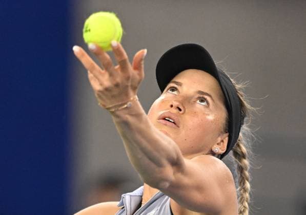 (241010) -- WUHAN, Oct. 10, 2024 -- Yulia Putintseva serves during the women s singles round of 16 match between Aryna Sabalenka of Belarus and Yulia Putintseva of Kazakhstan at the 2024 Wuhan Open tennis tournament in Wuhan, capital of central China s Hubei Province, Oct. 10, 2024. ) (SP)CHINA-WUHAN-TENNIS-WUHAN OPEN-WOMEN S SINGLES (CN) ChengxMin 
