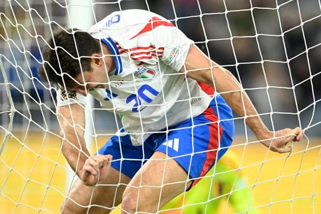 Italy v Belgium - UEFA Nations League 10 10 2024 ROME, ITALY - OCTOBER 10 : Cambiaso Andrea defender of Italy celebrates after scoring a goal to make it 1-0 during the 2024 - 2025 UEFA Nations League - League phase League A Group A2 match between Italy and Belgium at the Stadio Olympico on October 10, 2024 in Rome, Italy, 10 10 2024 Rome Italy  Copyright: xNicoxVereeckenx