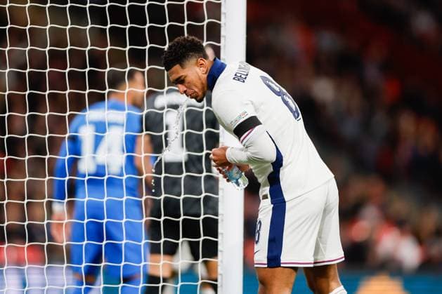 Jude Bellingham of England spitting out water during the UEFA Nations League match against Greece England v Greece, Football, UEFA Nations League, Wembley Stadium, Wembley, London, UK - 10 10 2024 Editorial use only  Copyright: xMATTHEWxIMPEY Shutterstockx 14774495z