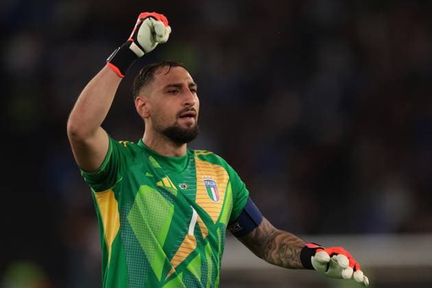 Rome, Italy, 10th October 2024. Gianluigi Donnarumma of Italy celebrates after team mate Andrea Cambiaso scored to give the side a 1-0 lead during the UEFA Nations League match at Stadio Olimpico, Rome. Picture credit should read: Jonathan Moscrop Sportimage EDITORIAL USE ONLY. No use with unauthorised audio, video, data, fixture lists, club league logos or live services. Online in-match use limited to 120 images, no video emulation. No use in betting, games or single club league player publications. SPI-3351-0003