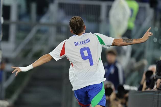 UEFA Nations League 2024 match Italy - Belgium Mateo Retegui of Italy (Atalanta) celebrates after scoring a goal during the UEFA Nations League 2024 match between Italy - Belgium at the Olimpico stadium, Rome, Italy October 10, 2023. ABPH4284 Copyright: xAntonioxBalascox