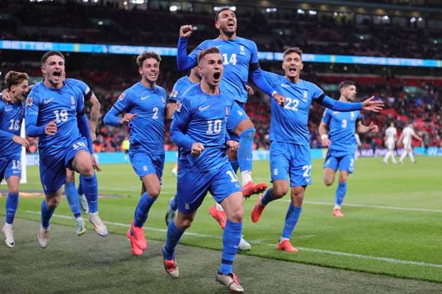 Sport Bilder des Tages England v Greece UEFA Nations League Vangelis Pavlidis of Greece celebrates scoring his sides 2nd goal during the UEFA Nations League Group F match at Wembley Stadium, London UK Newspapers OUT Copyright: xPaulxChestertonx FIL-20749-0058