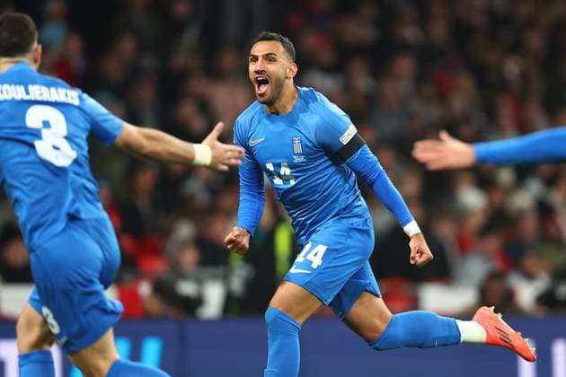 England gegen Griechenland 10. Oktober 2024, London Internationaler Fußball, UEFA Nations™s League England gegen Griechenland Vangelis Pavlidis aus Griechenland feiert den Führungstreffer Foto Charlotte Wilson Abseits London UK  Copyright: xCharlottexWilsonx xOffsidexOffside