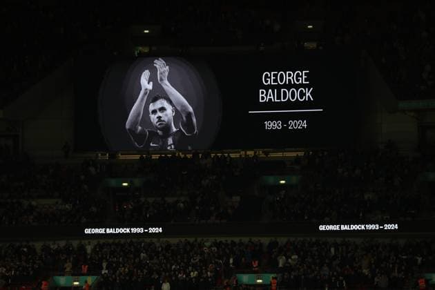 A minutes silence in tribute for George Baldock England v Greece - UEFA Nations League - League B - Group 2. Football. Wembey Stadium, London. UK. 10 OCT 2024 Editorial use only  Copyright: xJASONPIX Shutterstockx 14774704cv
