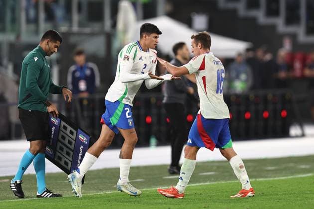Raoul Bellanova (Italy)Davide Frattesi (Italy) during the UEFA Nations League match between Italy 2-2 Belgium at Olimpic Stadium on October 10 , 2024 in PRoma, Italy. Noxthirdxpartyxsales  (269522414)