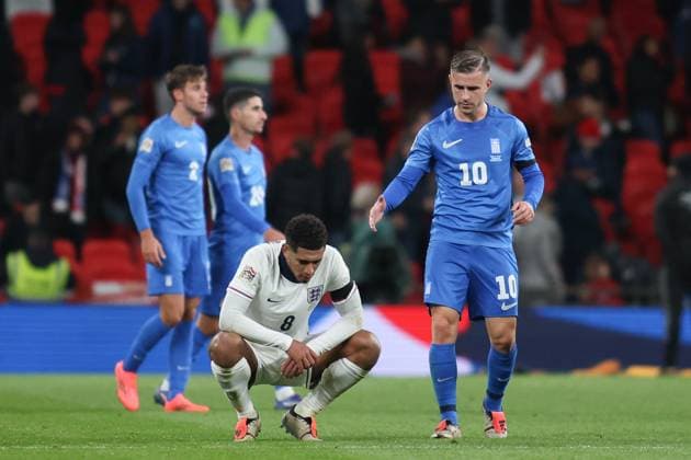 London, England, October 10th 2024: Jude Bellingham (8 England) looks dejected as Dimitris Pelkas (10 Greece) approaches to shake his hand during the UEFA Nations League game between England and Greece at Wembley Stadium in London, England (Alexander Canillas SPP) Copyright: xAlexanderxCanillas SPPx spp-en-AlCa-9U2A2050
