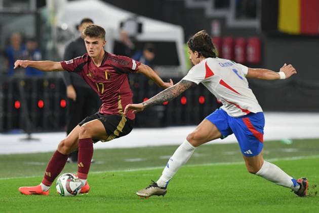 Soccer, Nation League match , Italy-Belgium Charles De Ketelaere of Belgium,Riccardo Calafiori of Italy during Nation League phase Matchday 3 League A Group A2 Italy-Belgium at Olympic stadium, Italy, Oct 10th, 2024. Imago-Images Emmefoto Copyright: xImago-Images Emmefotox