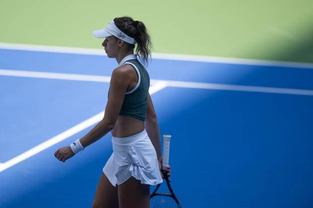 (241011) -- WUHAN, Oct. 11, 2024 -- Magda Linette of Poland reacts during the women s singles quarterfinal match against Coco Gauff of the United States at the 2024 Wuhan Open tennis tournament in Wuhan, capital of central China s Hubei Province, Oct. 11, 2024. ) (SP)CHINA-WUHAN-TENNIS-WUHAN OPEN-WOMEN S SINGLES (CN) XiaoxYijiu 