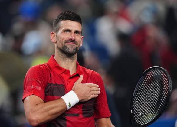 Sport Bilder des Tages (241011) -- SHANGHAI, Oct. 11, 2024 -- Novak Djokovic gestures after the men s singles quarterfinal match between Jakub Mensik of the Czech Republic and Novak Djokovic of Serbia at the ATP, Tennis Herren World Tour Shanghai Masters tennis tournament in Shanghai, east China, Oct. 11, 2024. ) (SP)CHINA-SHANGHAI-TENNIS-ATP TOUR-SHANGHAI MASTERS(CN) XuxYanan 