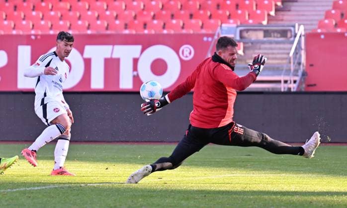 12 10 2024 Soccer season 2024 2025 Test match friendly match preparation match 1 FC Nuremberg FCN Club internal test match xwoxzix Taylan Duman 8, 1 FC Nuremberg FCN scores goal goal shot for 1 0 against Christian Mathenia 26, 1 FC Nuremberg FCN